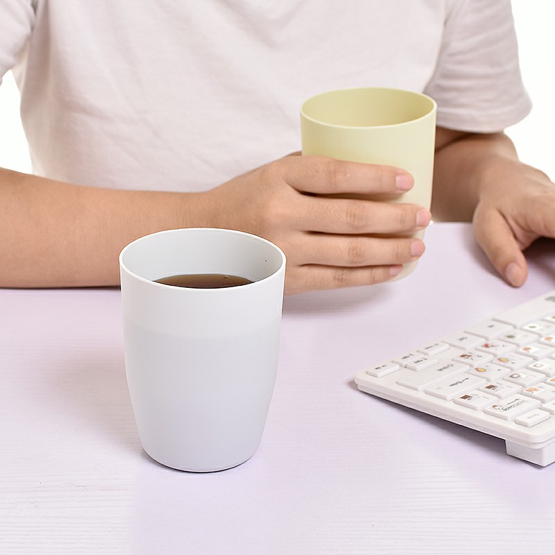 SG - Ly uống nước / cafe đánh răng nhựa nhám nhiều màu