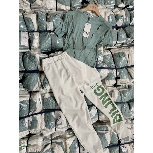 Sét bộ áo tăm xanh quần trắng thể thao điểm chữ cá tính