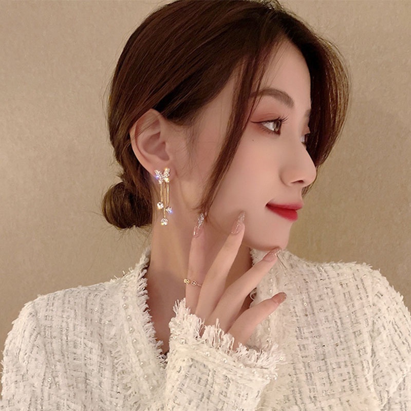 Khuyên tai mạ bạc 925 thiết kế mặt bướm đính đá toàn diện thời trang