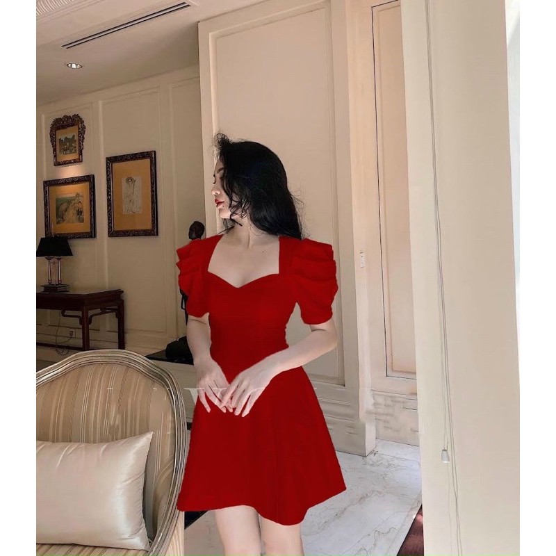 ĐẦM ĐỎ TAY PHỒNG CỔ U
