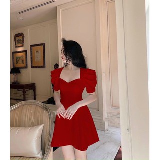 Đầm đỏ tay phồng cổ u