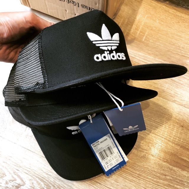 Nón Adi snapback lưới Nhập Auth