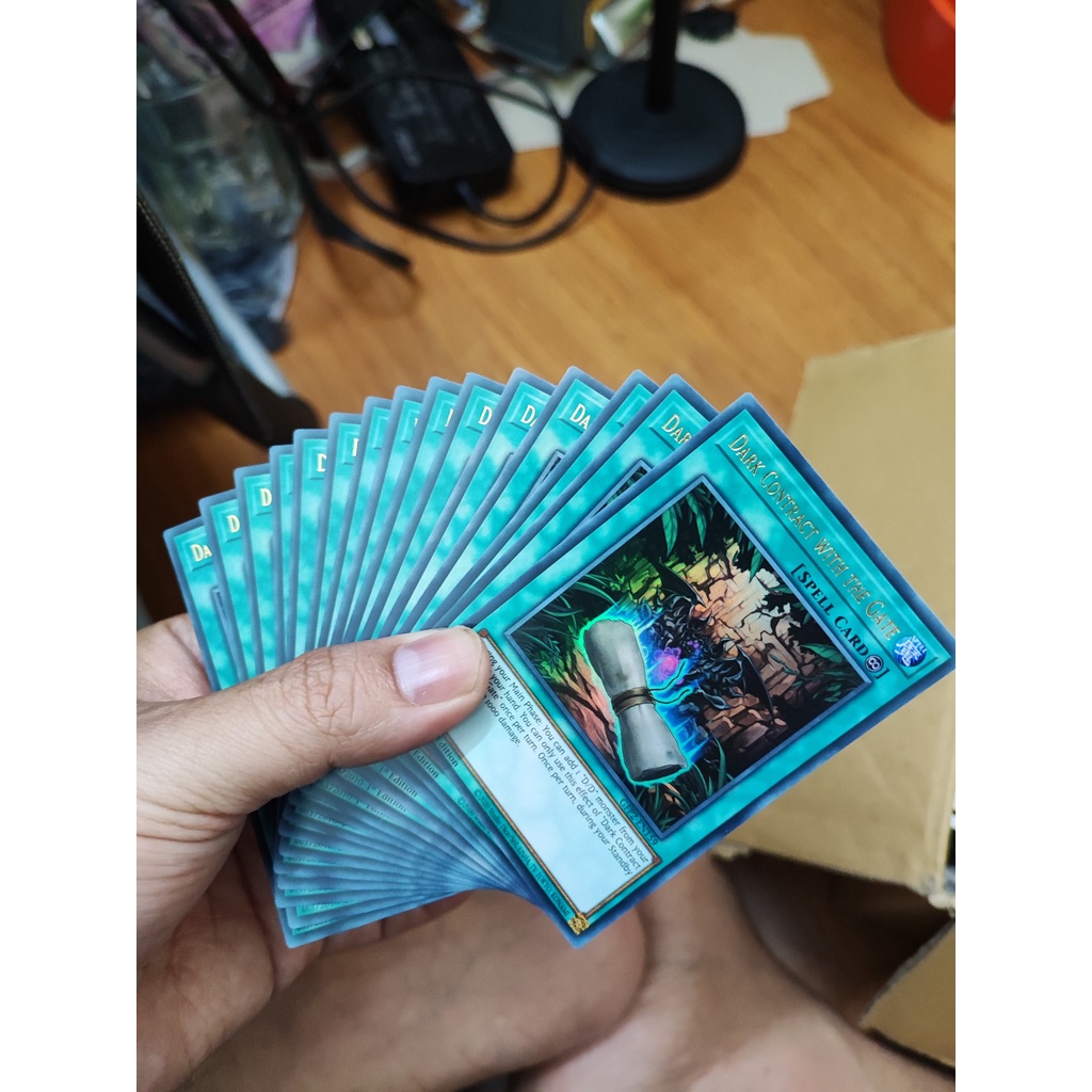 1 lá thẻ bài Dark Contract with the Gate - GFP2-EN159 - Ultra Rare 1st Edition