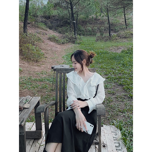 Áo sơ mi trắng nữ dài tay chất tơ cổ sen 2 lớp 6Six Closet