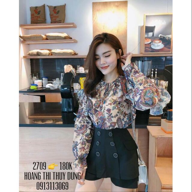 Quần váy đen 6 nút