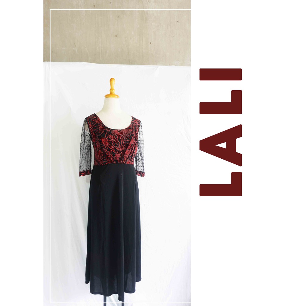 [Mã FAMAYFA2 giảm 10K đơn 50K] Đầm maxi trung niên phối đen Bardie sang trọng | BigBuy360 - bigbuy360.vn