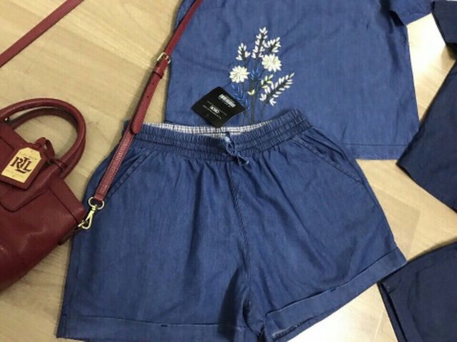 Set demi thêu Asos
