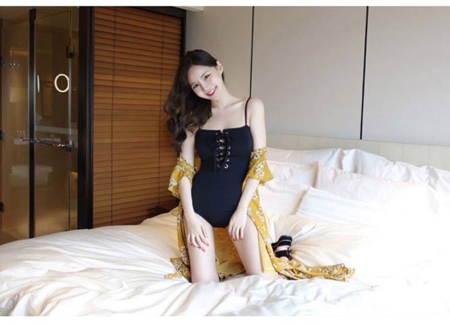 [BKN194] &lt;HÀN&gt; BODYSUIT ĐỎ BURGUNDY ĐAN DÂY NGỰC KIỂU HÀN