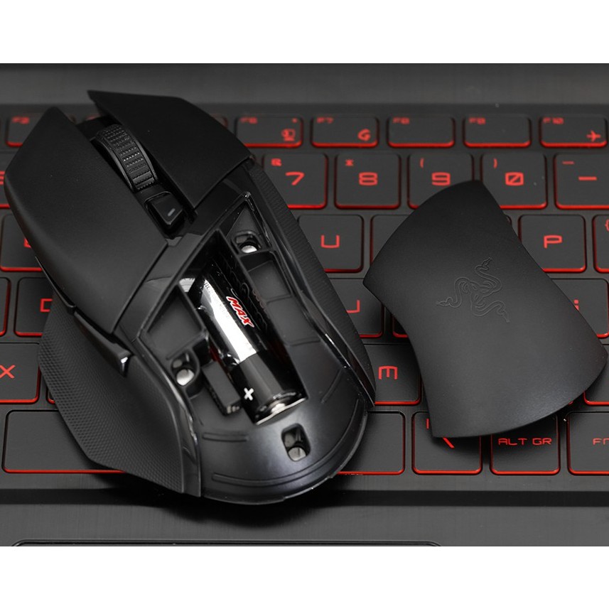 Chuột Không Dây Gaming Razer Basilisk x HyperSpeed Đen 16000 DPI - Hàng chính hãng - BH 24 tháng