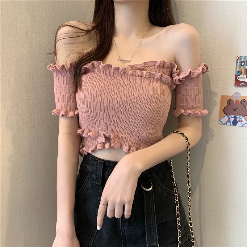 Áo Croptop Trễ Vai Ngắn Tay Thiết Kế Ngọt Ngào