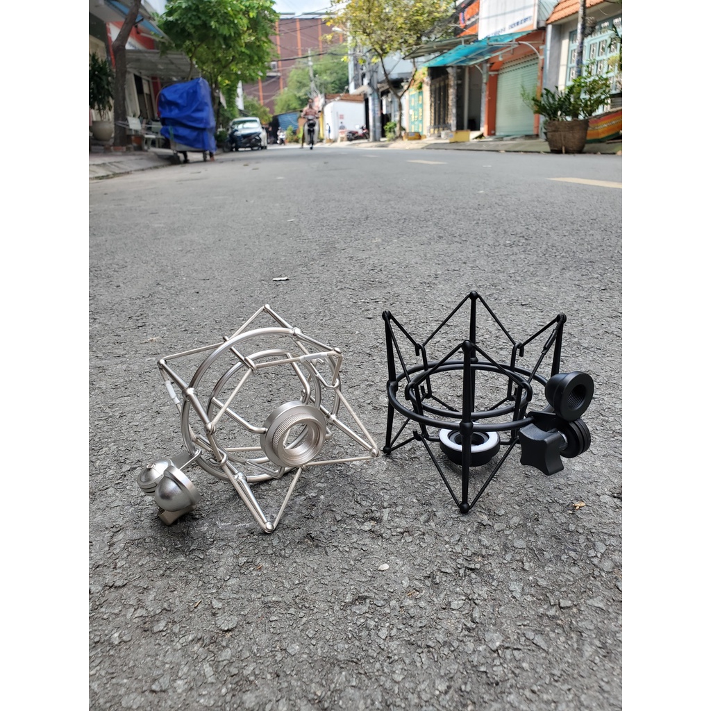 Shockmount chống sốc cho micro thu âm At100, BM900, SM-8, K600 chống rung chống truyền âm từ mặt bàn, khi đang livetream