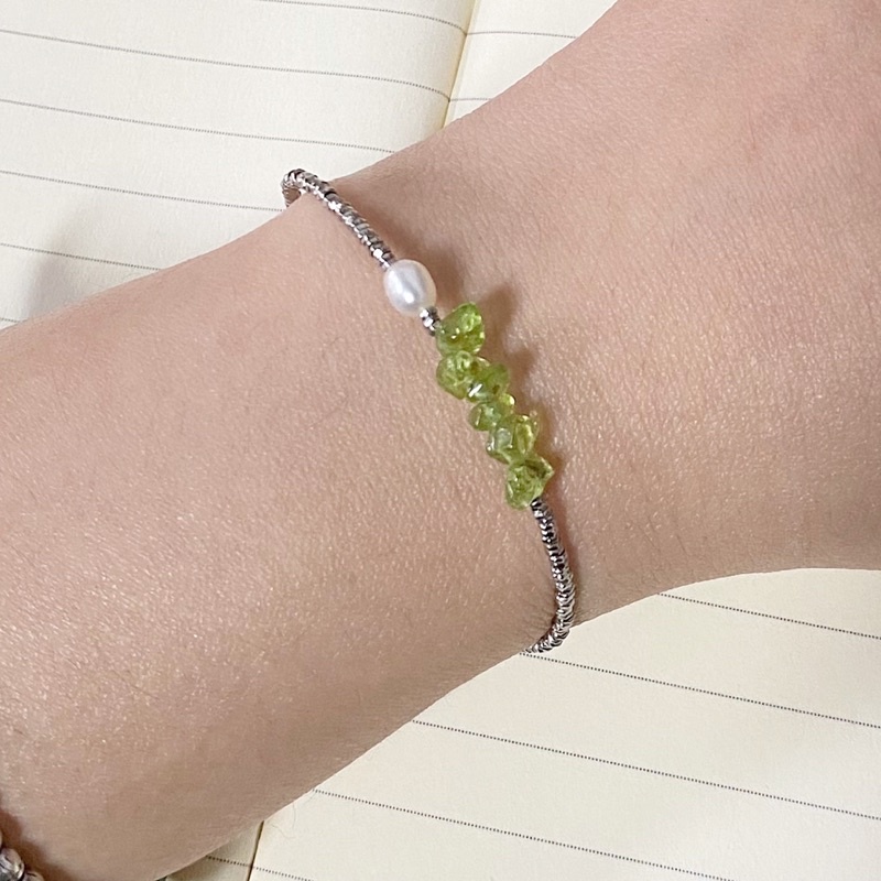 Vòng tay Peridot handmade