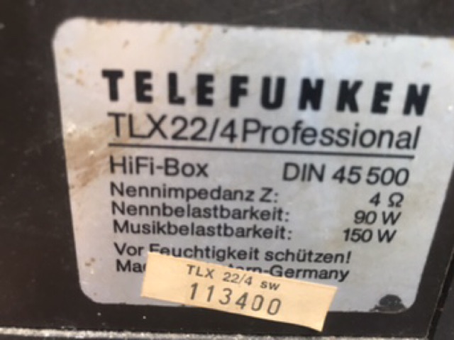 Loa Telefunken TLX 22 / 4 Professional 4. Ohm công suất từ 90 .......150 w Rất uy lực !!!