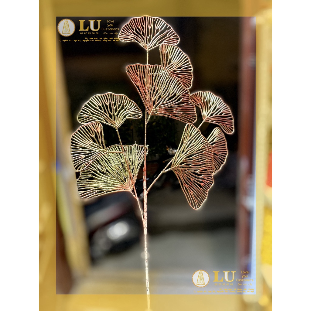 Cành lá rẻ quạt, tai chuột phủ vàng mix đào đông | trang trí oán, giỏ hoa quà | LU