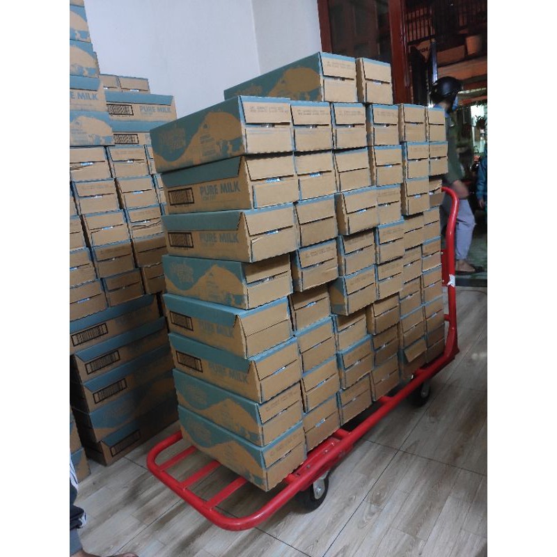 Sữa Tươi Medow fresh Ít béo 200ml - Date T3/24