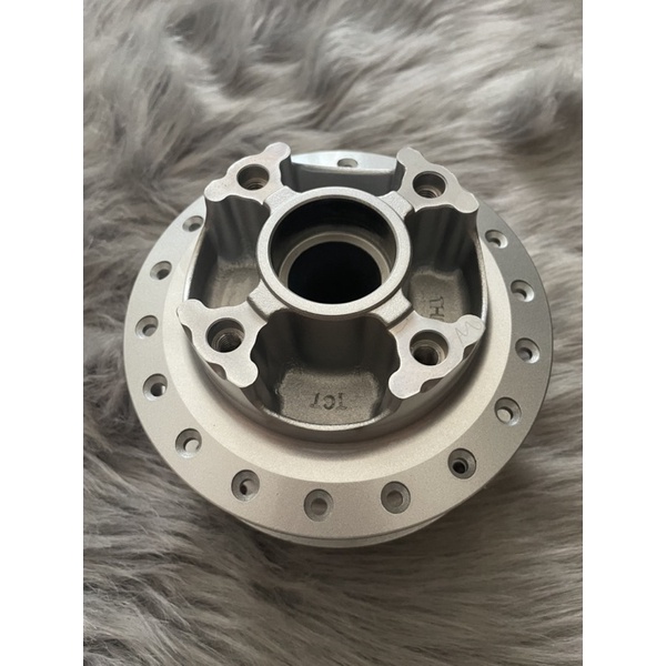 Đùm sau sonic 125 , nova dash chính hãng