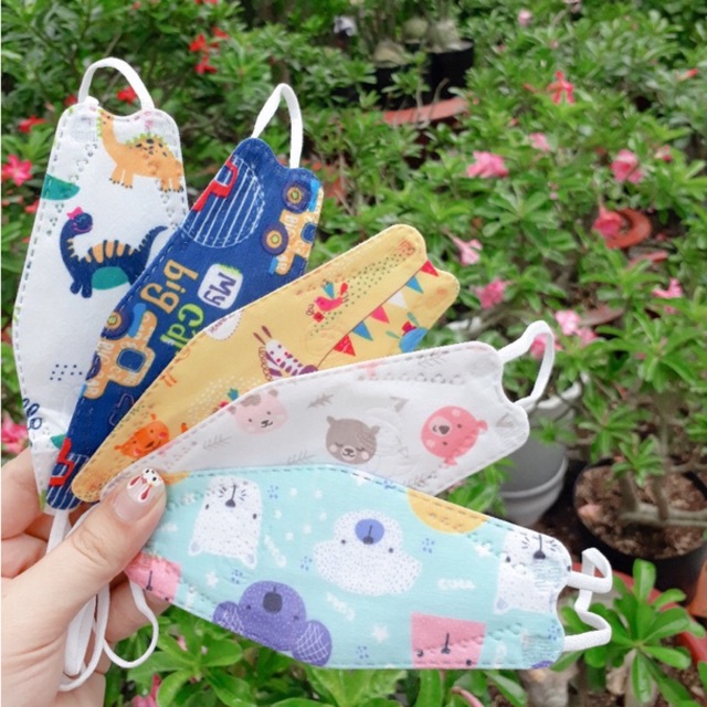 Túi 5 khẩu trang trẻ em KF94 hoạt hình xuất Hàn cho bé sơ sinh 8 tuổi
