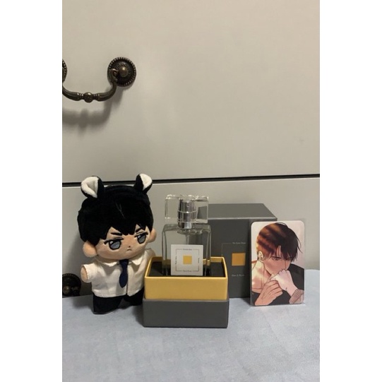 Mua (sẵn) Nước hoa của Không Chốn Yêu Đương giá rẻ nhất | TecKi.Vn