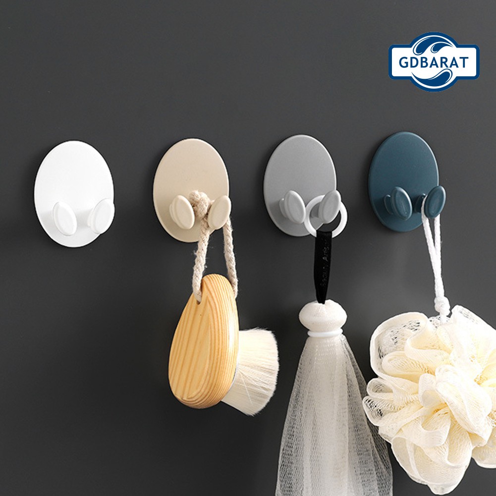 Set 2 Móc Treo Phích Cắm Dán Tường Bằng Nhựa Tiện Dụng