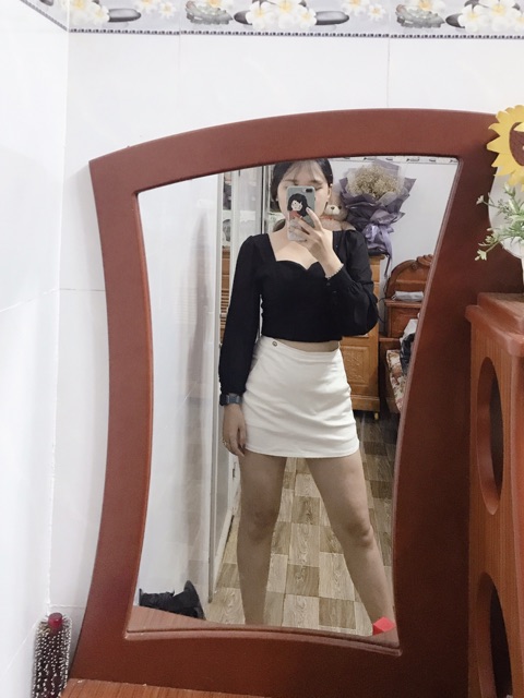 Áo croptop đen tay voan dài siêu xinh (kèm hình thật)