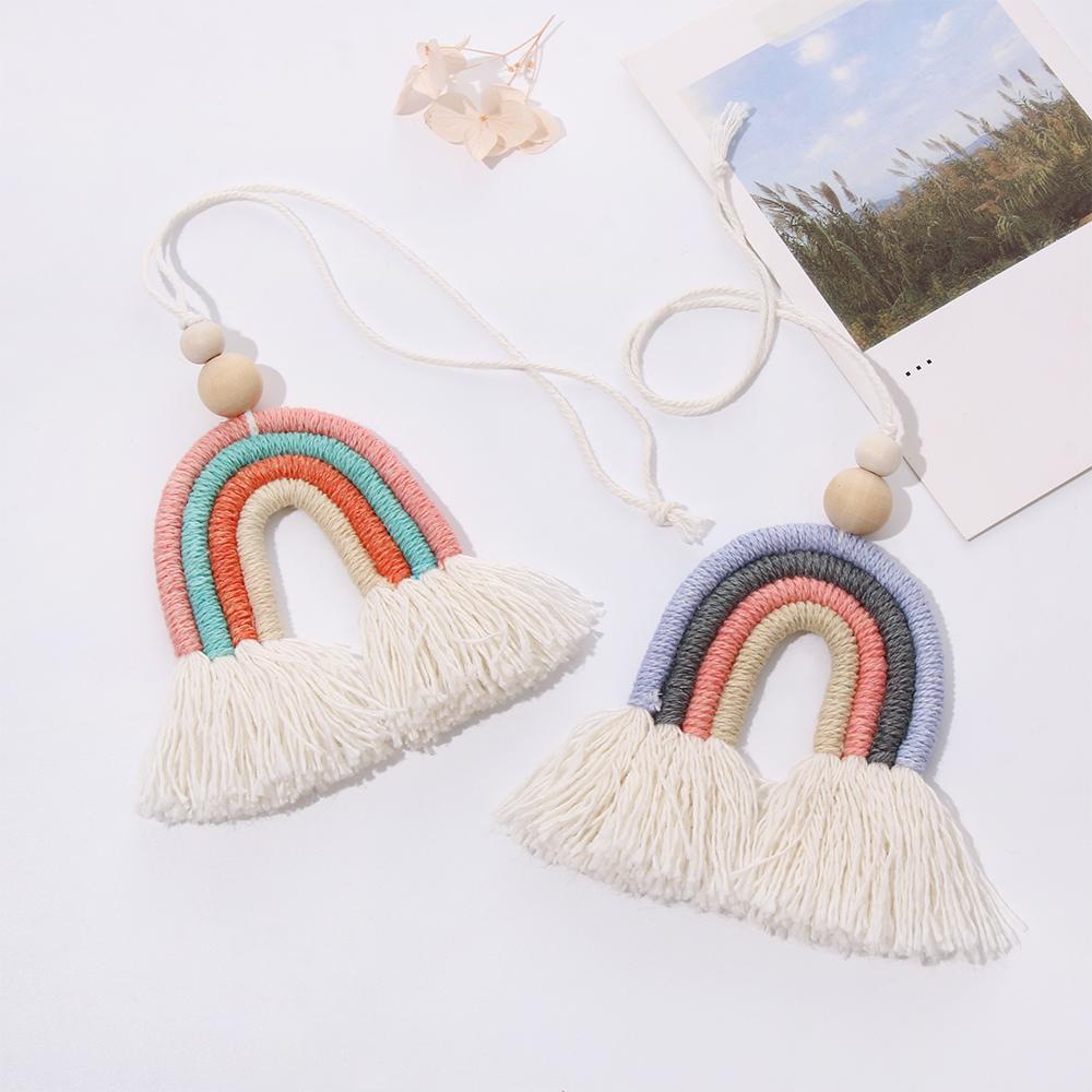 Phụ Kiện Trang Trí Cửa Sổ Xe Hơi Hình Cầu Vồng Màu Vàng Độc Đáo