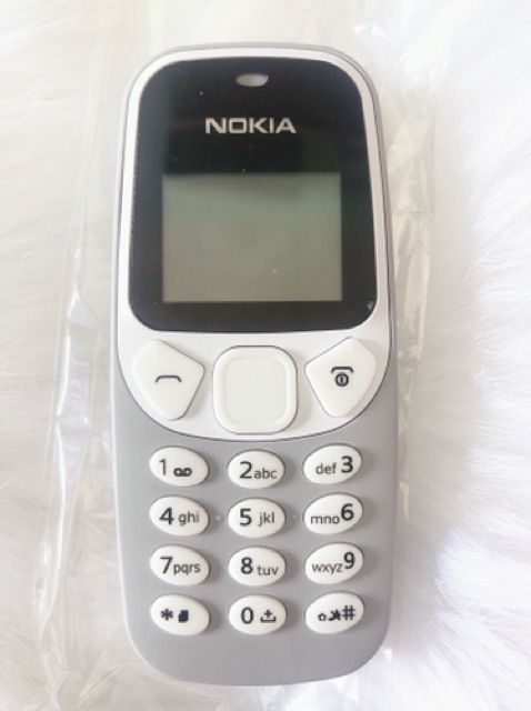 Điện thoại đen trắng 1 sim
