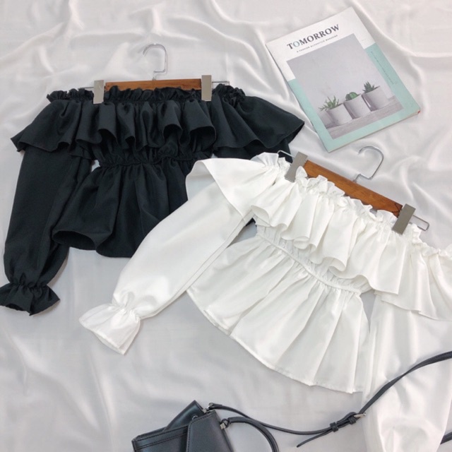 Áo croptop trễ vai bánh bèo tiểu thư, áo trắng trần trễ vai bo tay