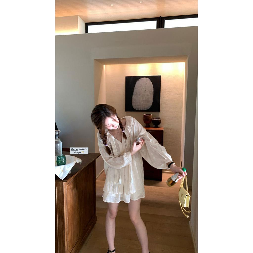 Áo Sơ Mi Ngọt Ngào 66942 + Chân Váy Ngắn Hai Mảnh