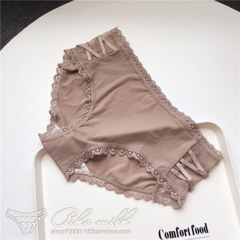 Quần Lót Thun Lạnh Chất Liệu Siêu Mềm Mịn Cạp Vừa Hông Đan Chéo _ Q222 - S3 | BigBuy360 - bigbuy360.vn