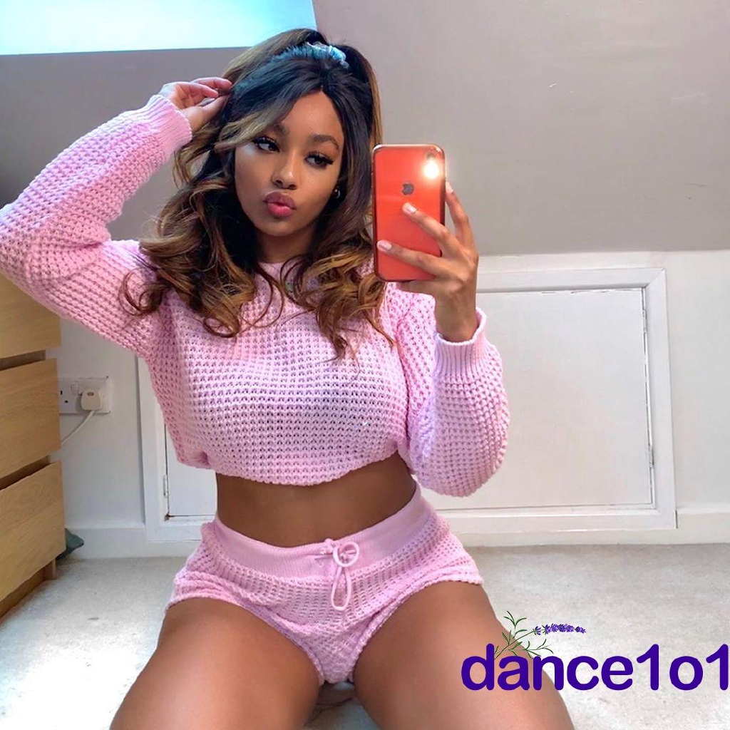 Bộ trang phục áo len giản dị dáng ngắn và quần short cạp cao thời trang cho nữ