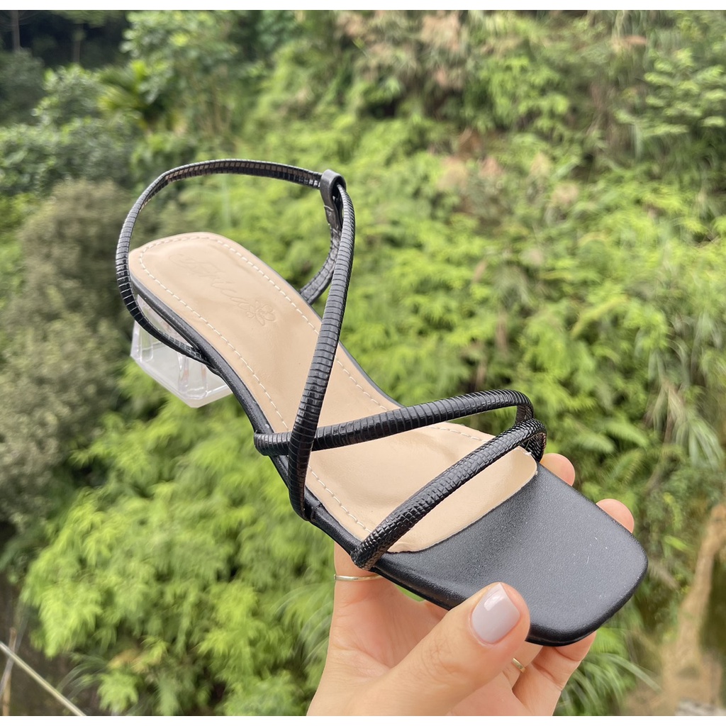 Sandal quai dây mảnh sần gót trụ trong thấp - 3P