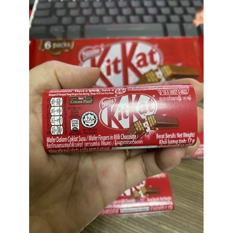 VĨ 6 thanh KitKat Socola Nestle THÁI LAN ( mỗi thanh 17g x 6 )