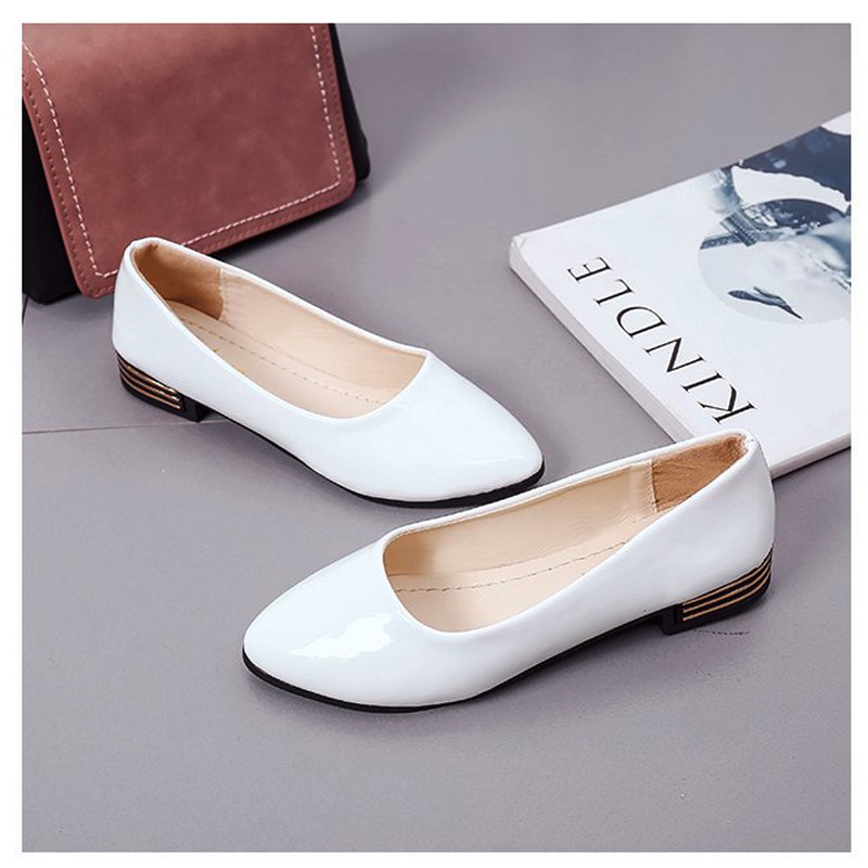 Giày búp bê da bóng mềm, có gót, dáng chuẩn, đáng yêu -304