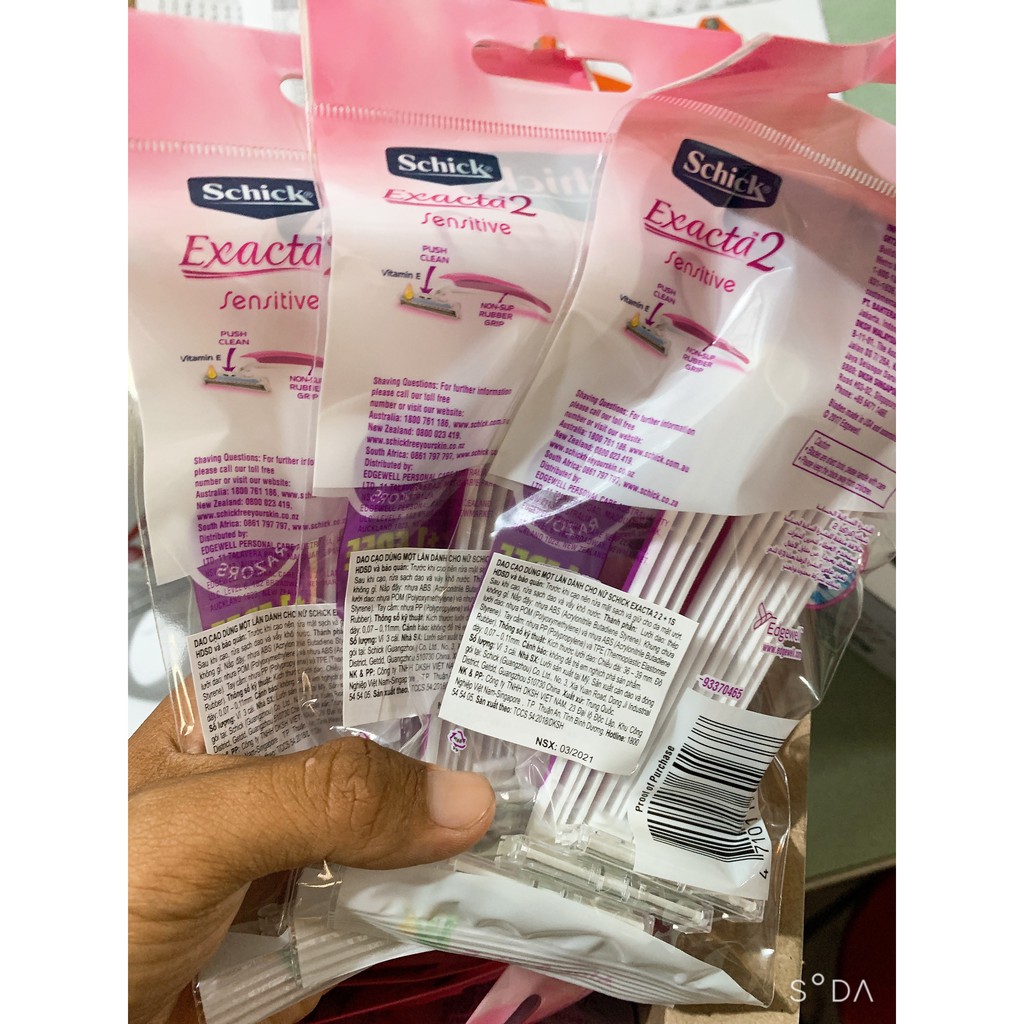 Combo 5 Vĩ Dao Cạo Nữ 2 Lưỡi Kép Chứa Vitamin E &amp; Lô Hội Schick Exacta2