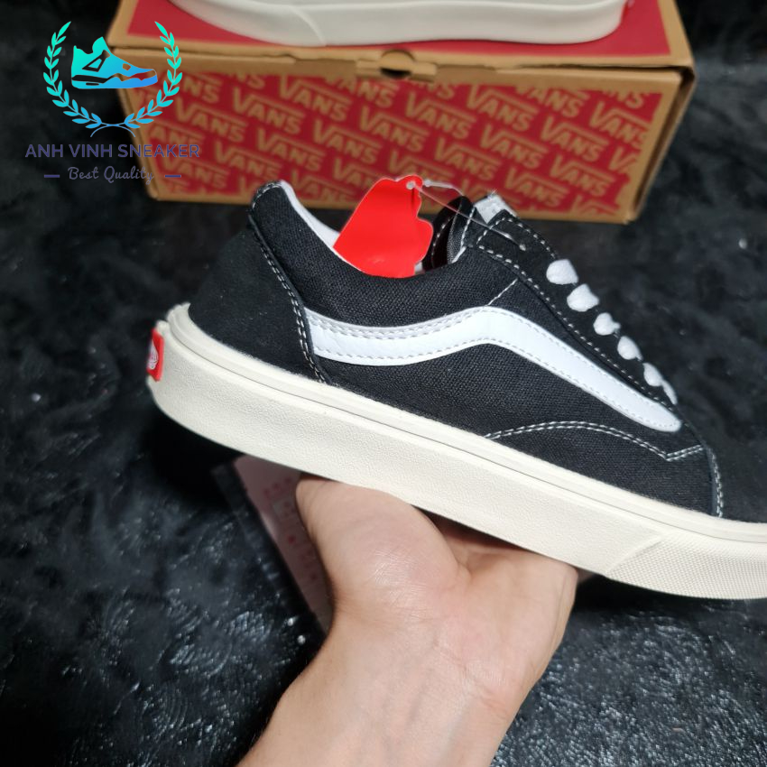 Giày thể thao vans vault đen sọc trắng nam nữ cổ thấp