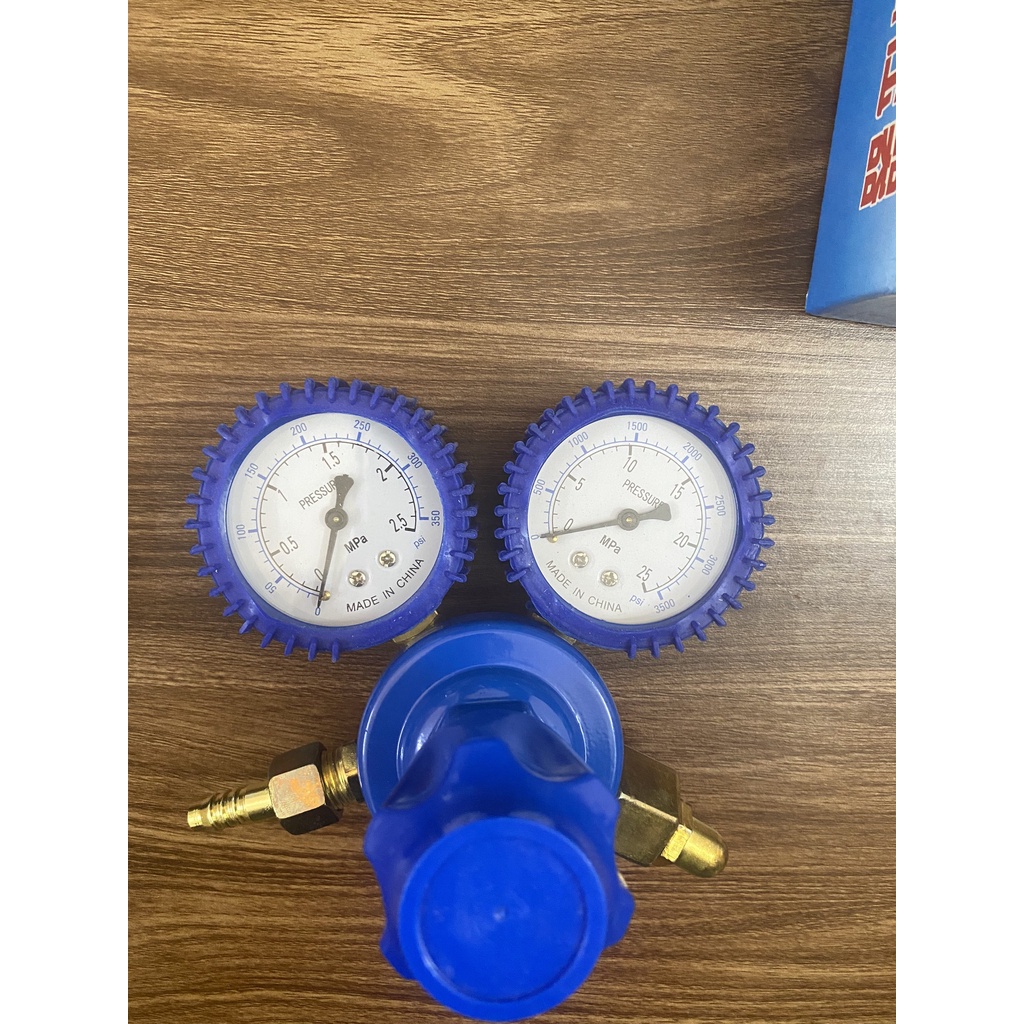 Đồng hồ oxy-gas có hai mặt đồng hồ bộ cắt gió đá