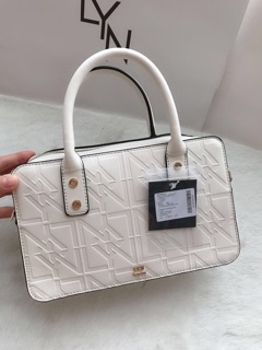 𝐓𝐮́𝐢 𝐋𝐲𝐧 trống tay cầm
