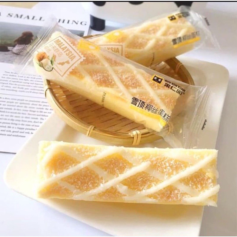 Bánh bông lan phủ dừa siêu thơm ngon, mềm
