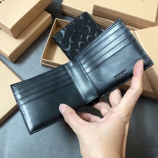 Ví ngắn nam đen chữ C - V357