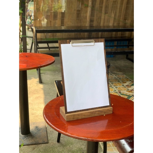 HCM | Bìa menu có đế kẹp dẹp inox, menu gỗ FREE khắc logo LUXI DECOR HCM