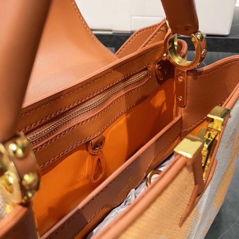 Túi xách lóuis Vuittón capucines sz 27 hàng order