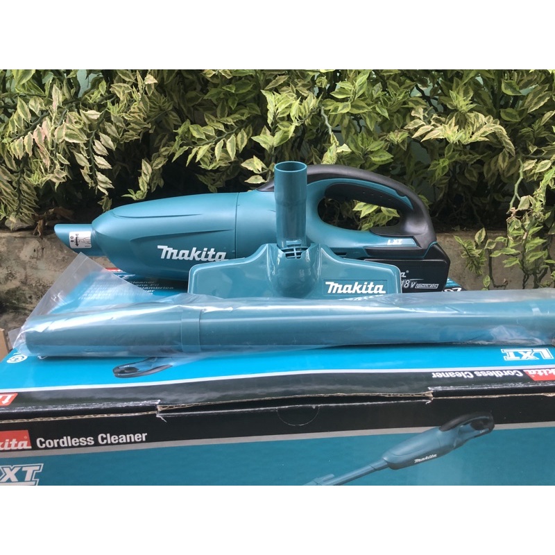 máy hút bụi makita dcl180z