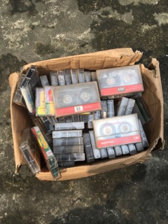 Băng đài casette radio tape
