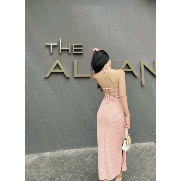 Đầm Yếm Đan Lưng