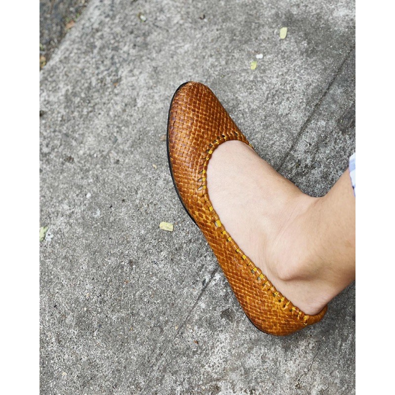 Giày da đan da thật hiệu regal size 36