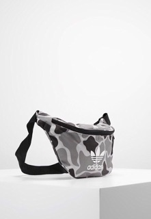 Túi đeo bụng Adidas rằn ri
