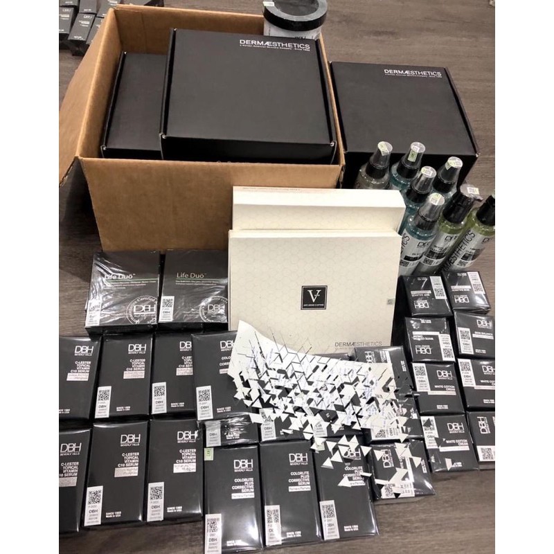 kem nền make up chứa egf bảo vệ dưỡng da DBH Balm | BigBuy360 - bigbuy360.vn