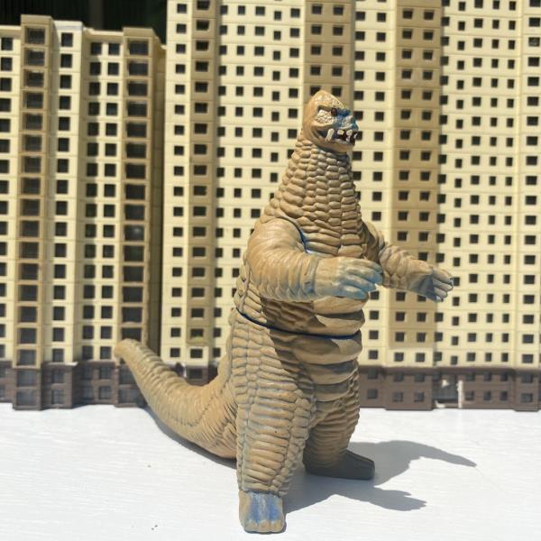 Mô Hình Đồ Chơi Quái Vật Ultraman Chất Lượng Cao