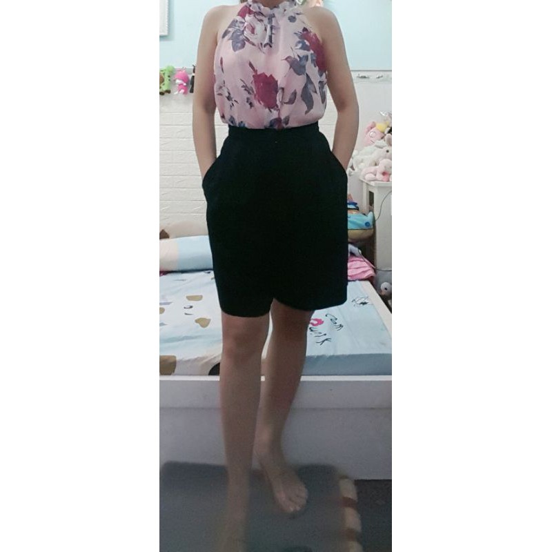 Thanh lý set trang phục size S dưới 48kg.