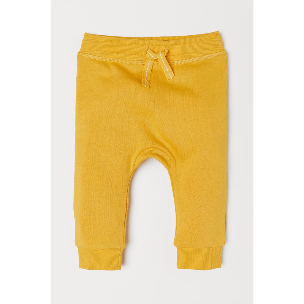 Quần jogger vàng HM H&amp;M size 2-4m_hàng chính hãng Mỹ